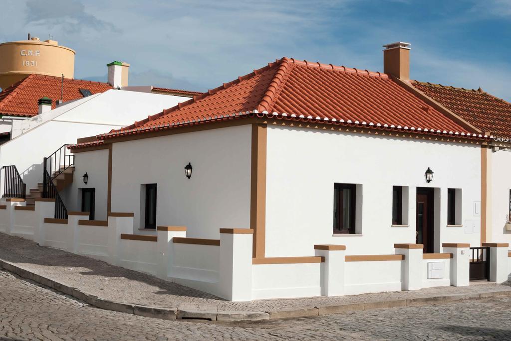 Westside Beach House Peniche Εξωτερικό φωτογραφία