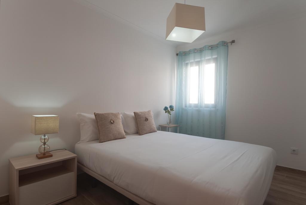 Westside Beach House Peniche Εξωτερικό φωτογραφία