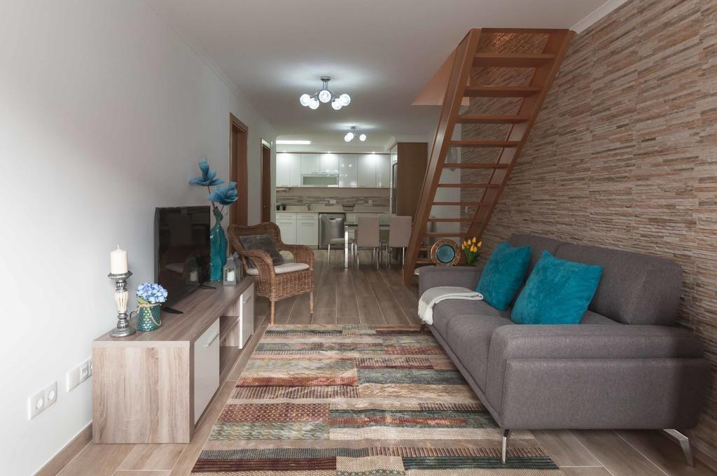 Westside Beach House Peniche Εξωτερικό φωτογραφία