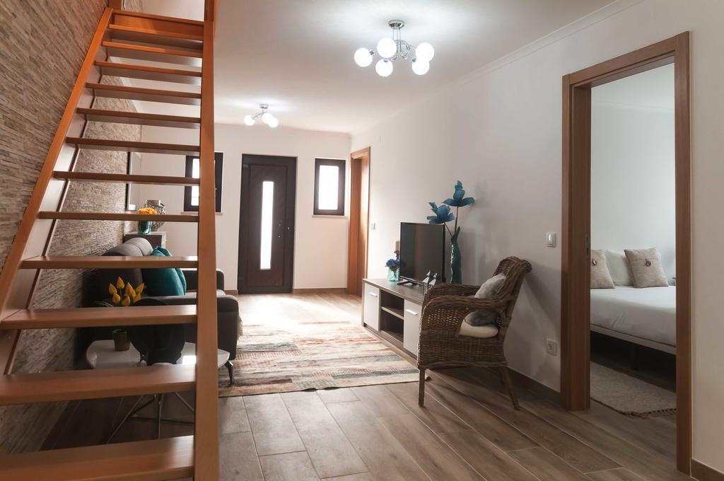 Westside Beach House Peniche Εξωτερικό φωτογραφία