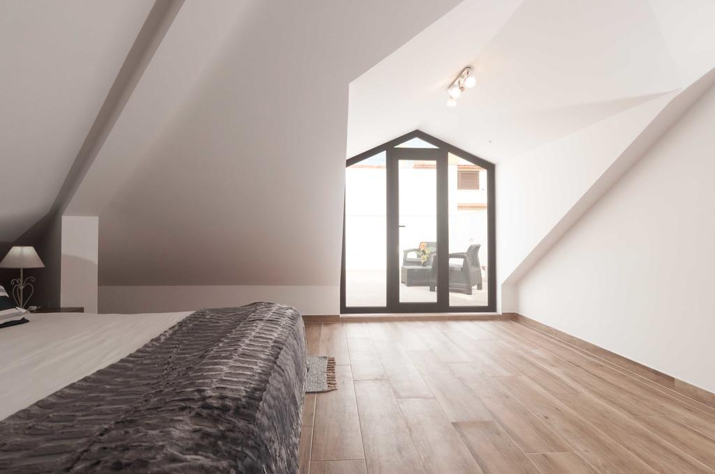 Westside Beach House Peniche Εξωτερικό φωτογραφία
