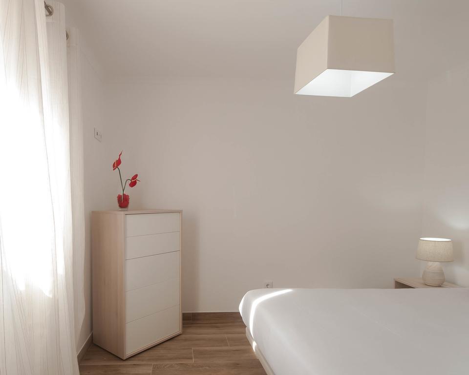 Westside Beach House Peniche Εξωτερικό φωτογραφία