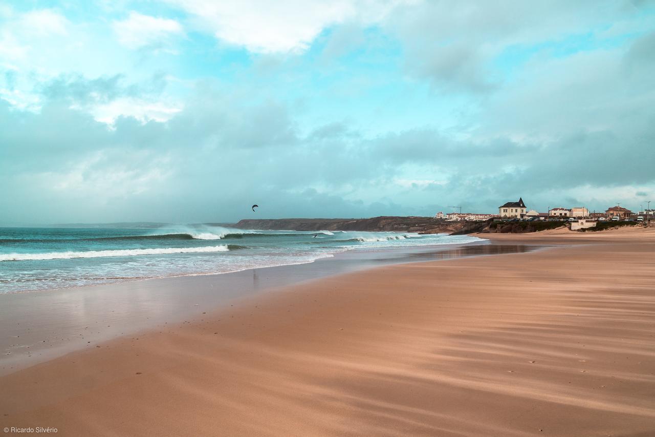 Westside Beach House Peniche Εξωτερικό φωτογραφία